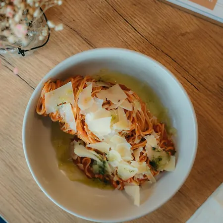 Pensjonat A Restaurace Vtelenka