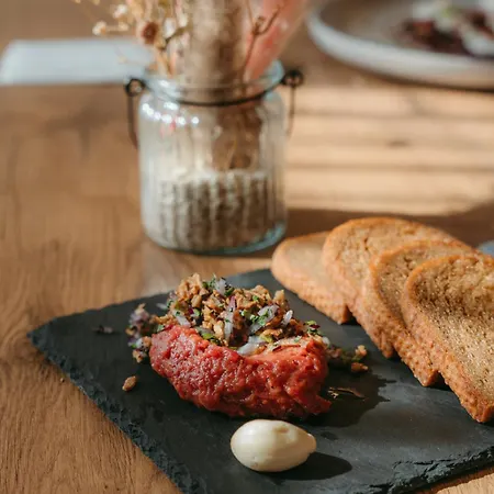 Гостевой дом A Restaurace Vtelenka Jizerni Vtelno